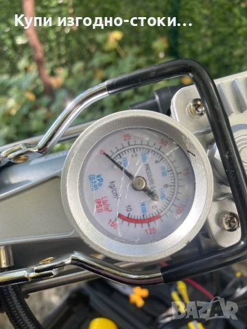 Компресор за гуми - за джип или автомобил с куфар, снимка 4 - Части - 52407477