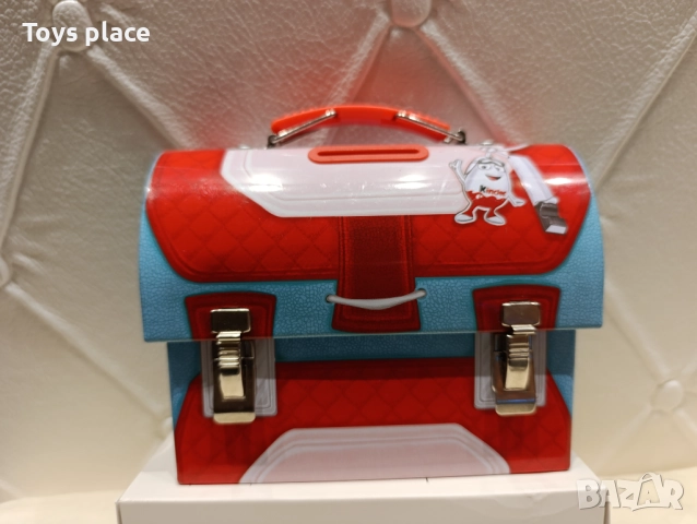 Рядка кутия за обяд Kinder Surprise Tin Chocolate Box - чанта за монети Касичка , снимка 2 - Колекции - 52507074
