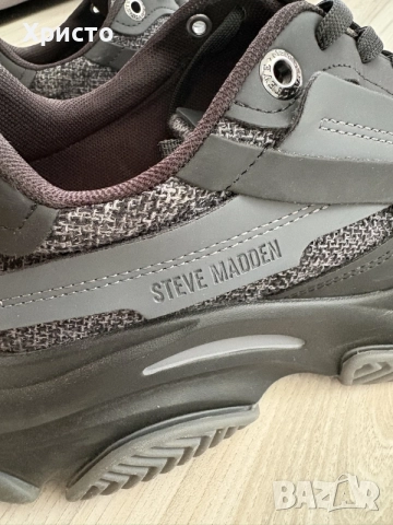 Мъжки Снимърси Steve Madden 42, снимка 3 - Ежедневни обувки - 56113804