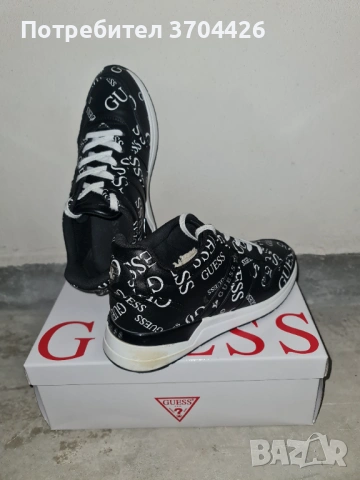 Обувки GUESS, снимка 2 - Дамски ежедневни обувки - 53129803