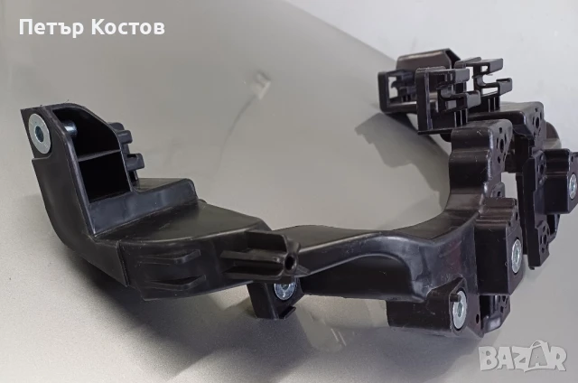 Стойки Скоби за фар L+R Kia Seed JD 2012-2018, снимка 3 - Аксесоари и консумативи - 51287528