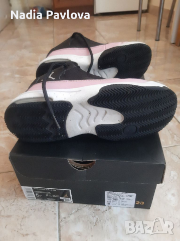 Оригинални nike air Jordan , снимка 5 - Детски маратонки - 36244411