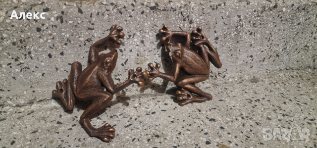 Лот масивни чугунени жаби, 660гр, снимка 6 - Градински мебели, декорация  - 31659252