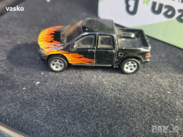 Сику интересен