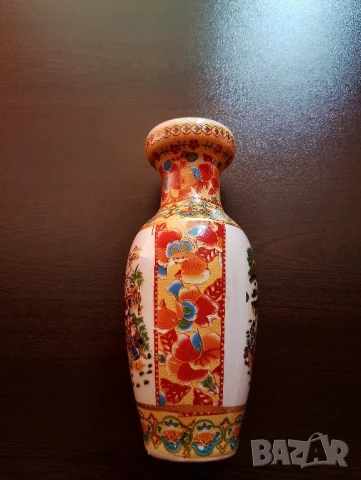 Порцеланова ваза, снимка 2 - Вази - 50940931