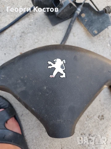 Peugeot 307 1.6 на части , снимка 9 - Автомобили и джипове - 46994650