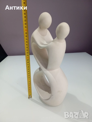 Голяма стара статуетка с влюбена двойка , снимка 2 - Декорация за дома - 52661479