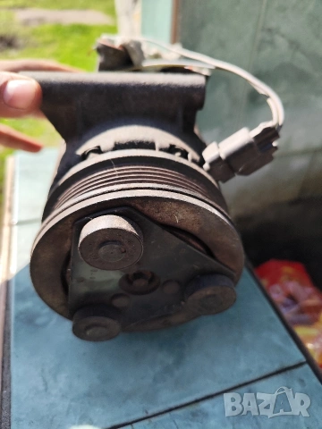 Компресор климатик -Land Rover Freelander 2 -2008г, снимка 2 - Части - 53705595