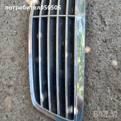 Предна Решетка от Мерцедес S400/2003г/4.0 Sdi, снимка 2 - Части - 50906859