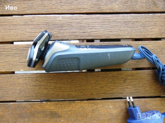 Безжична електрическа самобръсначка за мокро и сухо бръснене Philips Series 5000, снимка 6 - Електрически самобръсначки - 41667398