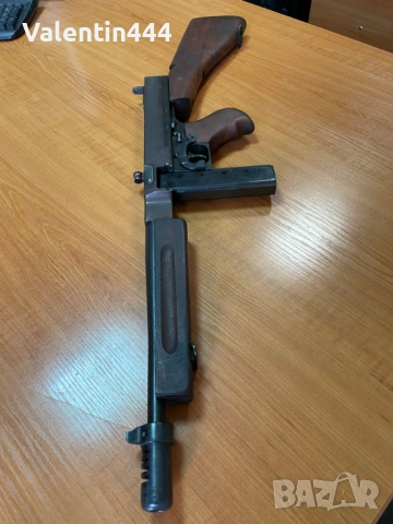 Картечен пистолет Томпсън, мод. 1928 г. - Деактивиран/Обезопасен, снимка 8 - Бойно оръжие - 53709198