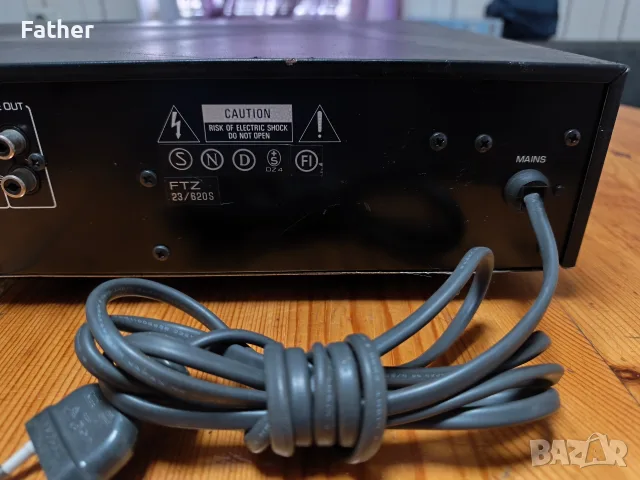 Предусилвател Yamaha C-40, снимка 8 - Ресийвъри, усилватели, смесителни пултове - 55740914