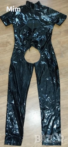 Червен гащеризон от лак и черен с отворен чатал , снимка 8 - Гащеризони - 51174450