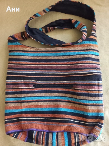 Дамска чанта с дълги дръжки, снимка 3 - Чанти - 52856292