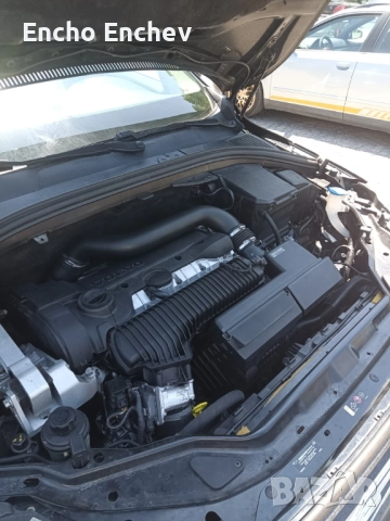 Volvo XC60 T5 Нова Газова инст.Нов внос от Америка без ръжда  оригинална бояя., снимка 11 - Автомобили и джипове - 51790423