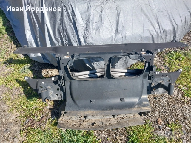 Очиларка/маска за BMW E46 325 Facelift седан, снимка 2 - Части - 53830475