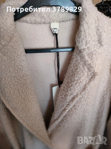 ново палто универсален размер , снимка 3 - Палта, манта - 53558195