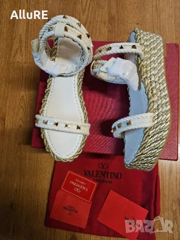 Valentino Дамски Сандали Налични 39 40