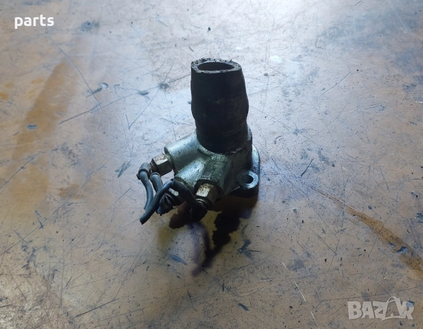 Корпус Термостат - Нагревател VW Пасат 5 (2) - Ауди - Сеат - Шкода - 028121145, снимка 2 - Части - 51518113