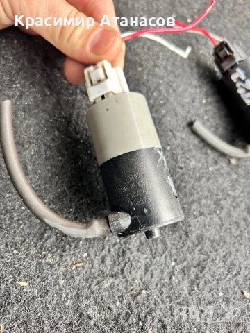 130322A. Помпичка течност чистачки за Тойота Авенсис T27. Комби.2009-2015г, снимка 3 - Аксесоари и консумативи - 51074208