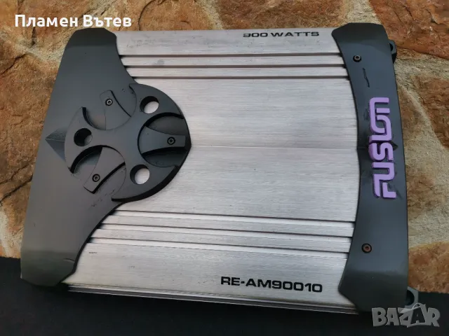 Усилвател моноблок Fusion RE-AM90010