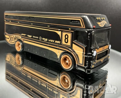 Hot Wheels 2024 Premium Track Day Box Set Euro Hauler Loose Black & Gold RR