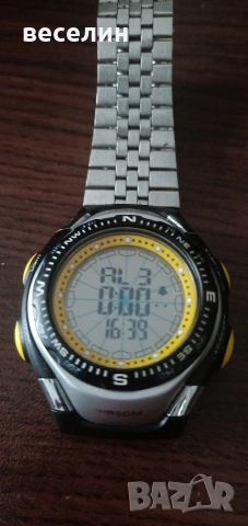 Винтидж часовник с компас и множество функции Lorus LG341, снимка 6 - Мъжки - 53709524