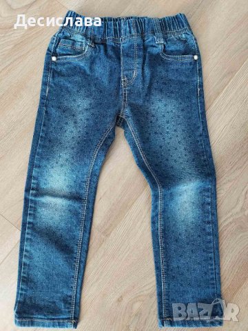 Детски дънки на звездички, за момиченце, размер 5 години