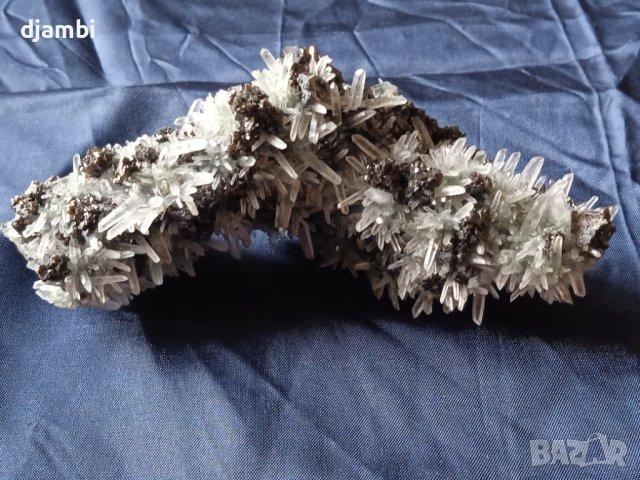 №30,Кварц,Кварцова друза ,BGminerals,, снимка 3 - Декорация за дома - 42655189