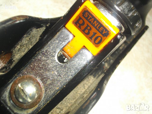 Ново STANLEY-RB10-ENGLAND-260мм-Нож 50мм/Ново Българско Профилно Ренде с Дървени Винтове Реглаж-2Нож, снимка 12 - Други инструменти - 39978584
