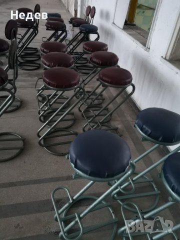 Продавам бар Столове и маси, снимка 4 - Обзавеждане за заведение - 44404593