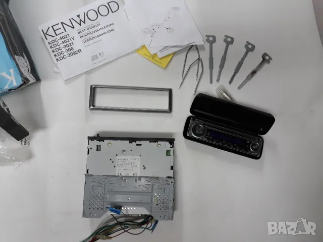 Авто плейър Kenwood KDC 309, снимка 4 - Аксесоари и консумативи - 49796399