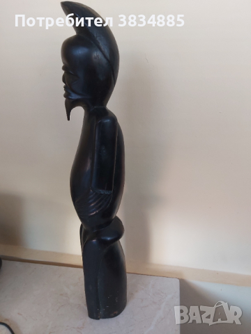 Фигура на монах от абаносово дърво 