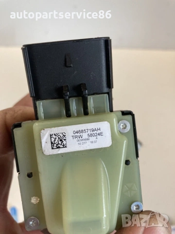 Блок запалване с ключ за Jeep Compass 2.2 CRD (2011) 04685719AK, снимка 3 - Части - 53609673