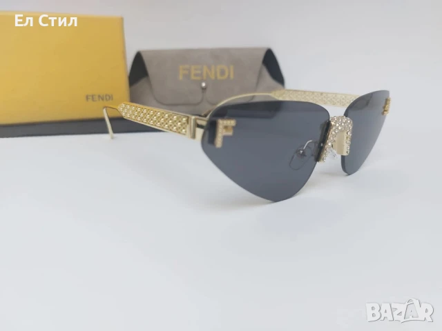 ⭐️Слънчеви очила
Комплект, очила, кутия, кърпичка.
Цена на комплекта 35лв.
UV 400
, снимка 5 - Слънчеви и диоптрични очила - 50747856