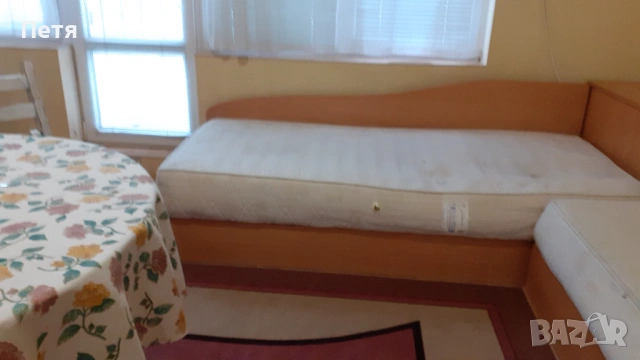 Продавам спешно 2 ъглови легла за 35 евро