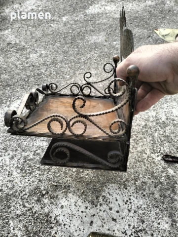 Стара медна етажерка, снимка 6 - Антикварни и старинни предмети - 51227659