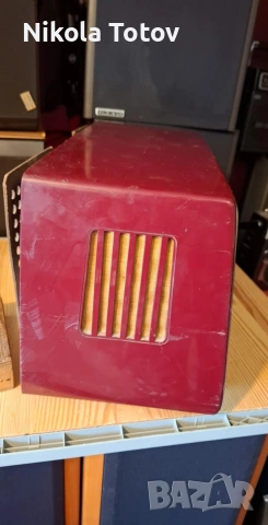 Продава се старинно радио Grundig. , снимка 4 - Антикварни и старинни предмети - 53294212