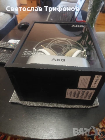 AKG k 701, снимка 4 - Слушалки и портативни колонки - 50982520