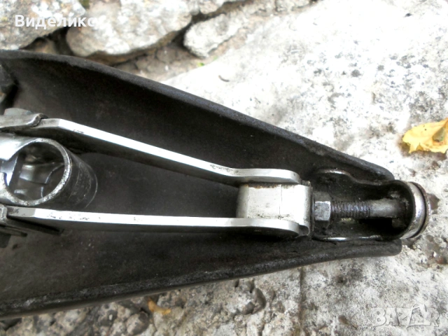 Седалка от ретро велосипед/Ideale 90/, снимка 12 - Части за велосипеди - 52198644