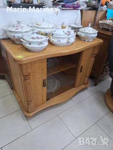 Масивен шкаф 