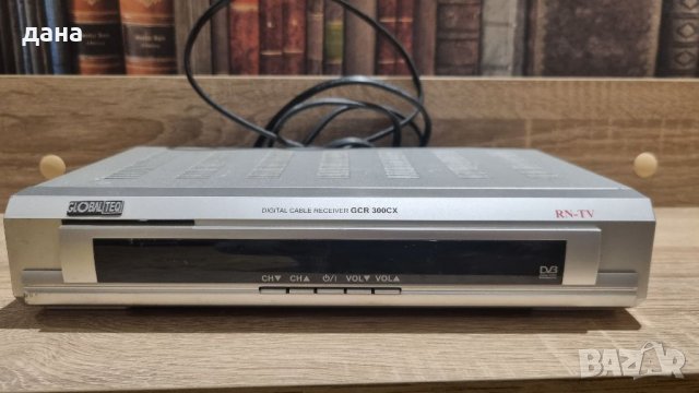 Приемник за цифрова телев, снимка 2 - Приемници и антени - 36007277