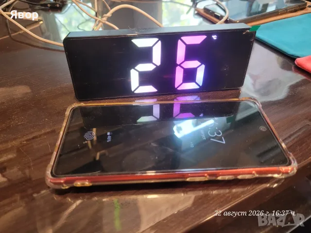 LED будилник с цветен огледален дисплей, работещ с USB , , снимка 3 - Будилници и настолни часовници - 55779902