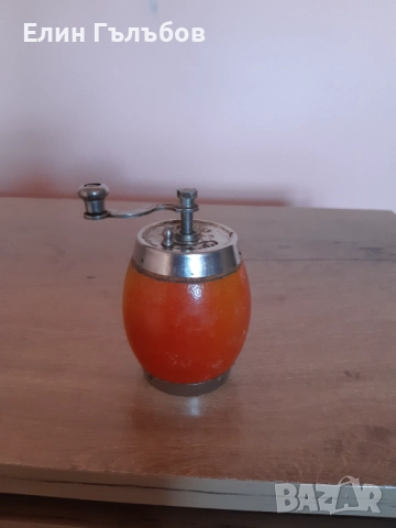 Мелничка за черен пипер Родина, Бг производство, от старите, снимка 3 - Други - 52943593