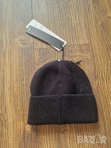 Страхотни зимни шапки STONE ISLAND HUGO BOSS C.P. COMPANY един размер , снимка 10 - Шапки - 52827903