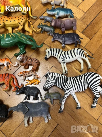 Колекция играчки Schleich и много други 