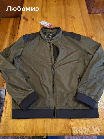 Мъжко класическо яке с яка стойка и цип, зелено, размер L, 1993 г.