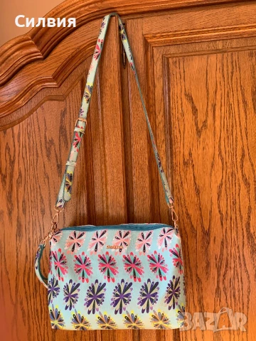 Дамска чанта Desigual и други