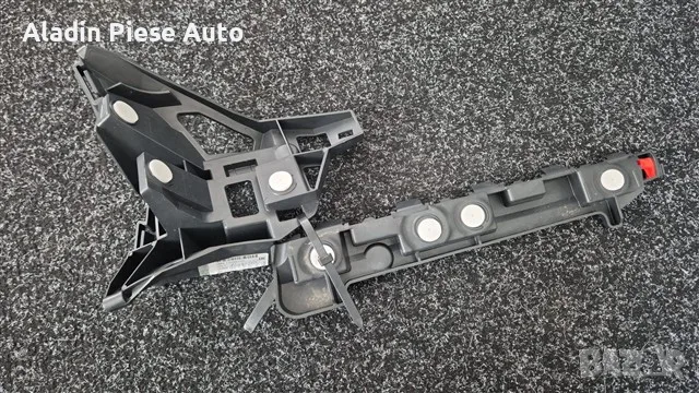 Държач за лява задна броня Opel Astra J година 2009 2010 2011 2012 код 13266752 , снимка 3 - Аксесоари и консумативи - 55979147