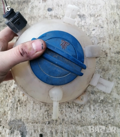 Разширително Казанче съд VW  Volkswagen , снимка 3 - Части - 52630332
